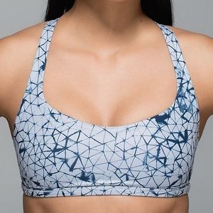 Lululemon Free to be wild sports bra